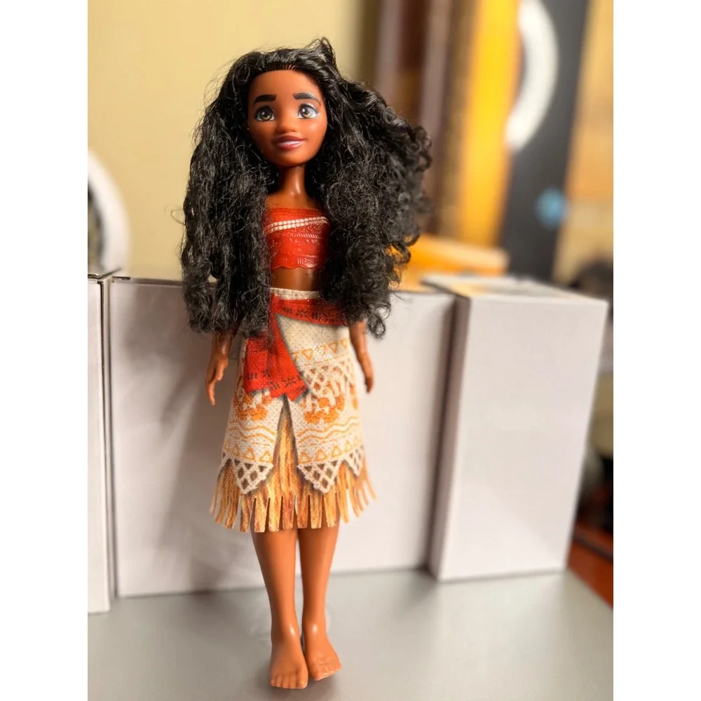 Disney Moana Fashion Doll Mattel 2022 Long Wavy Hair Island Outfit 11 inch